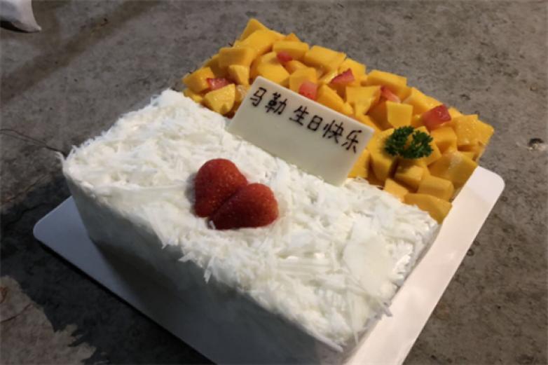 启达西饼生日蛋糕